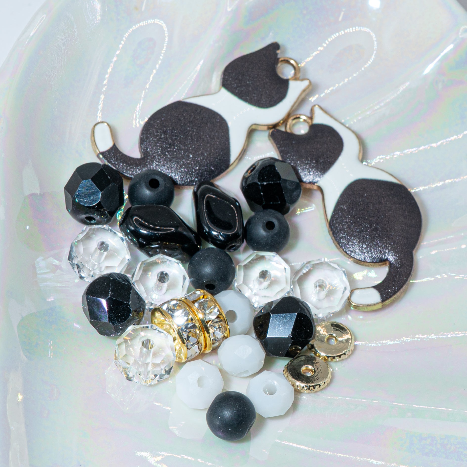 Bitty Kitty Bead Mix in Tiny Tuxedos