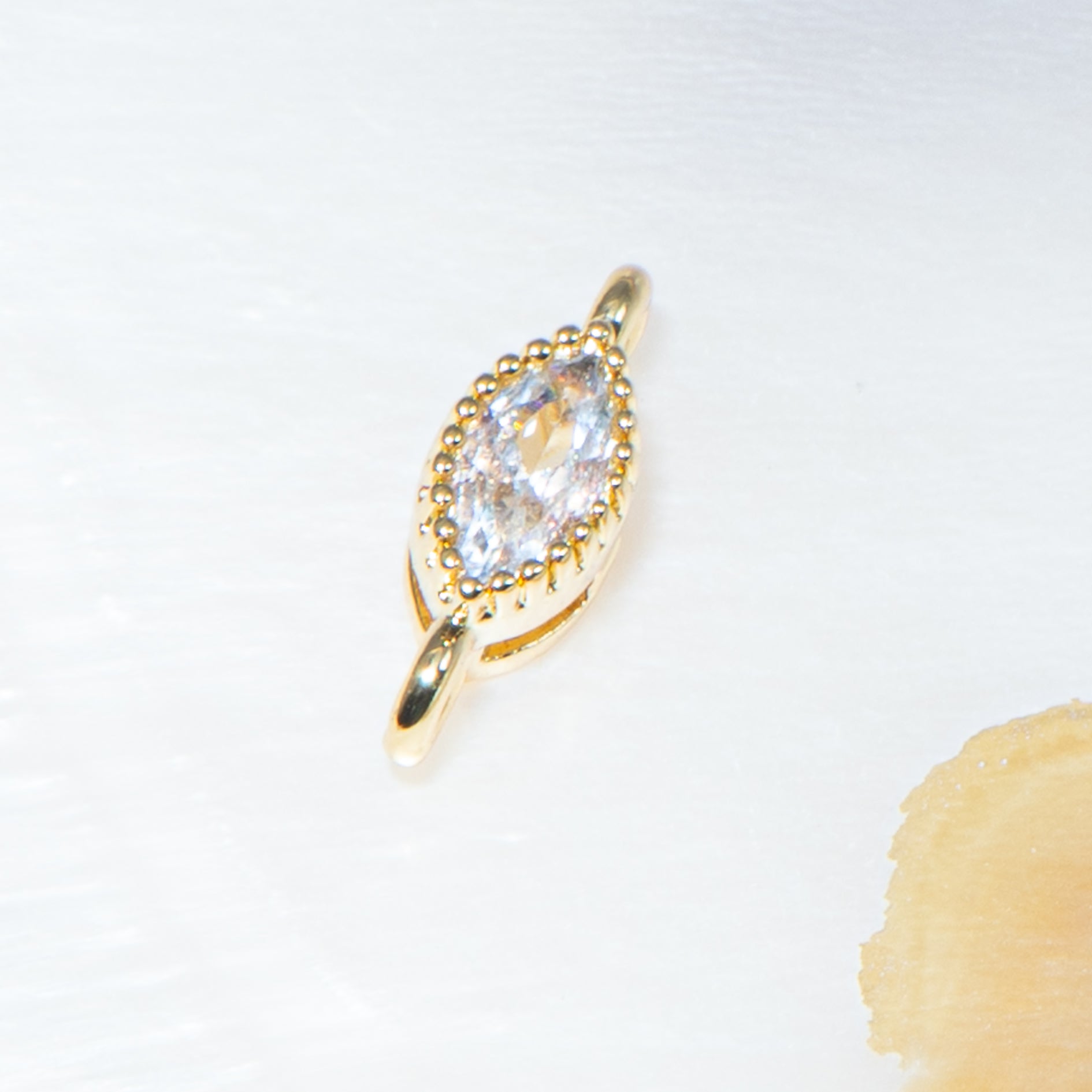 18K Gold Cubic Zirconia Oval Mini Link Connectors