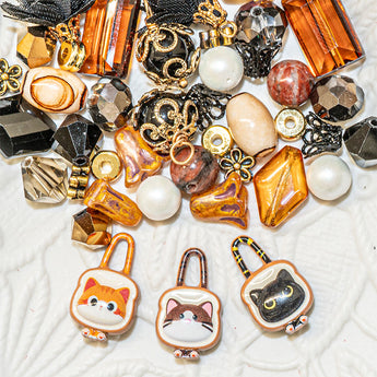 Bead Mix in Kitty Cat Sandwich