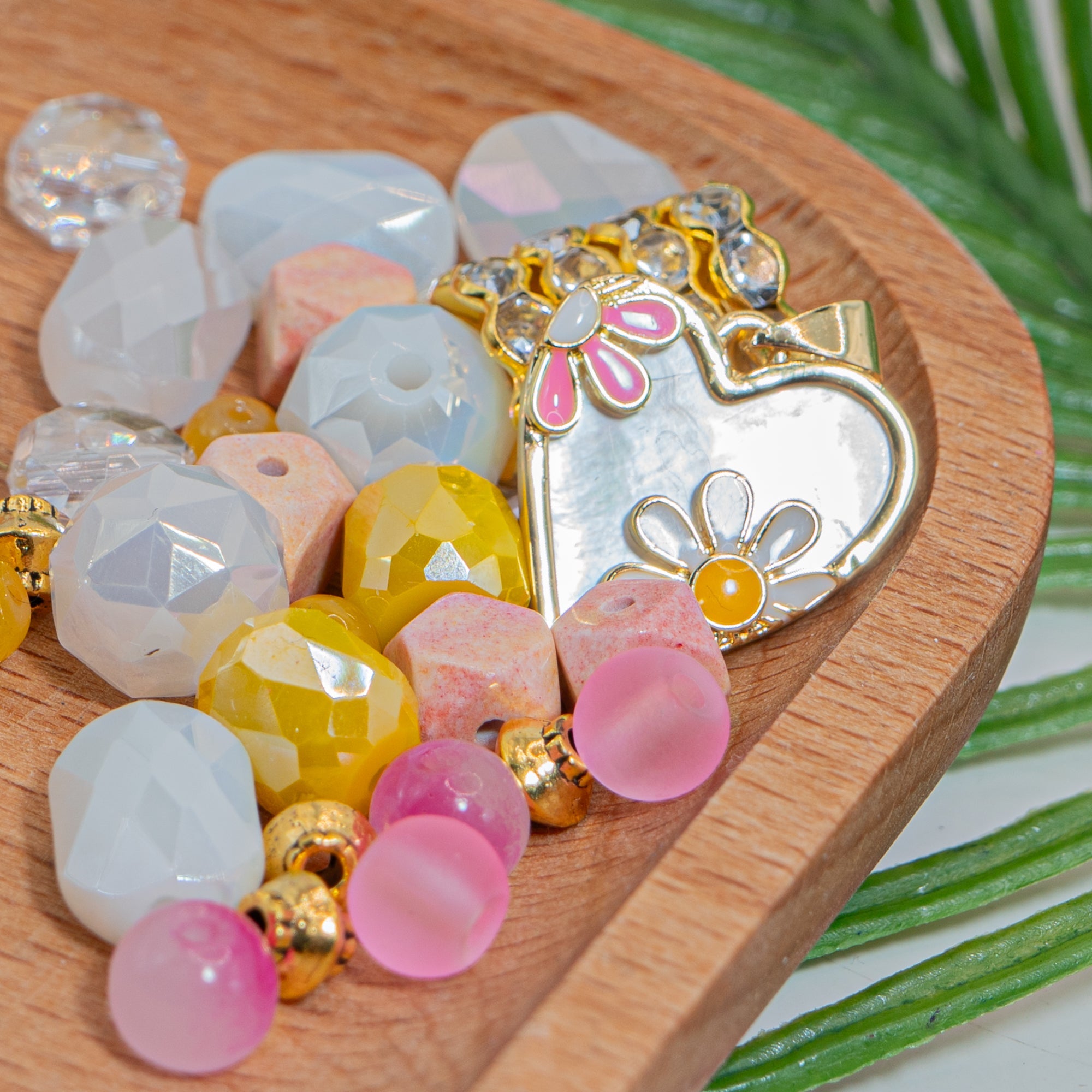 Bite-Sized Bead Mix in Happy Hearts