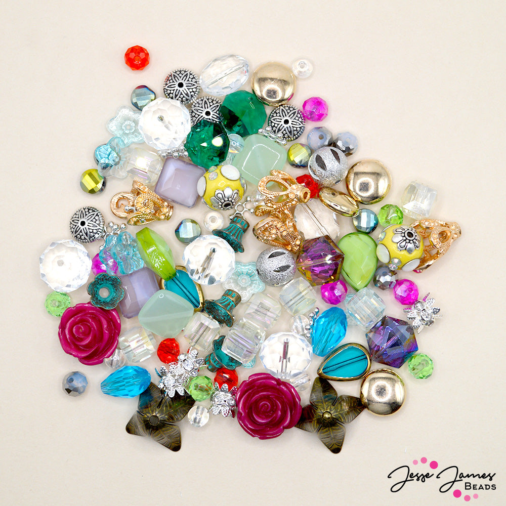 In need of a creative affirmation? This blend of beads is a grab bag of fun! Each mix includes faceted glass, acrylic roses, mini rondelles, and more. Largest bead measures 15mm. Smallest bead measures 6mm. Approximently 80 beads per mix.