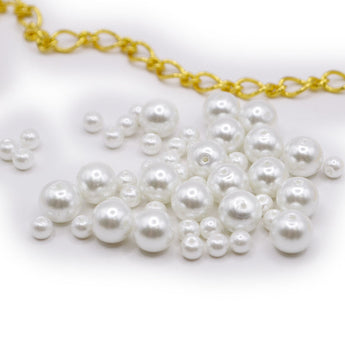 Glass Pearl Bead Set in Classic White