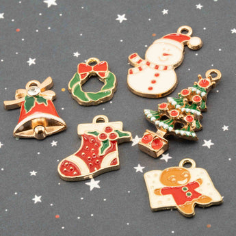 Holly Jolly Holiday Charm Set
