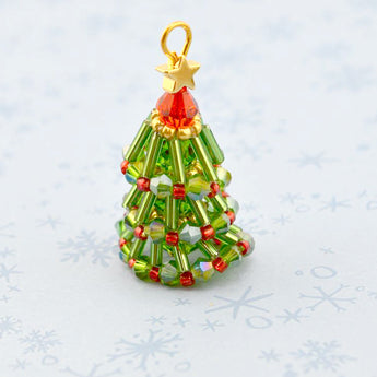 Christmas Seed Bead Pendant in Christmas Tree