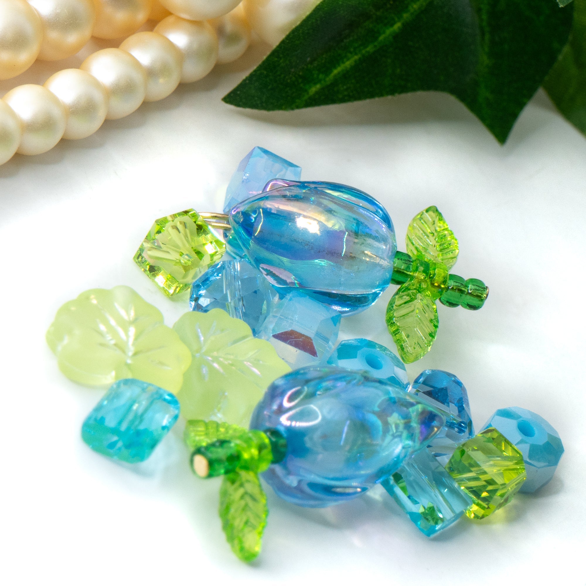 Floral Bead Mix in Blue Raspberry Tulips
