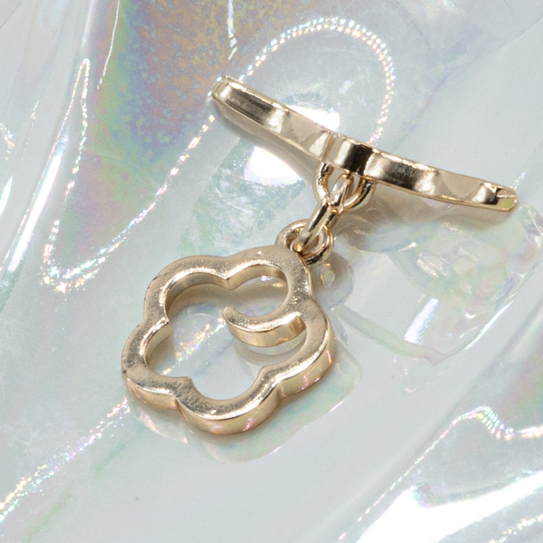 Light Gold Flower Brass Toggle Clasp