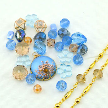 Bead Mix & Chain Duo in Flowers in the Wind