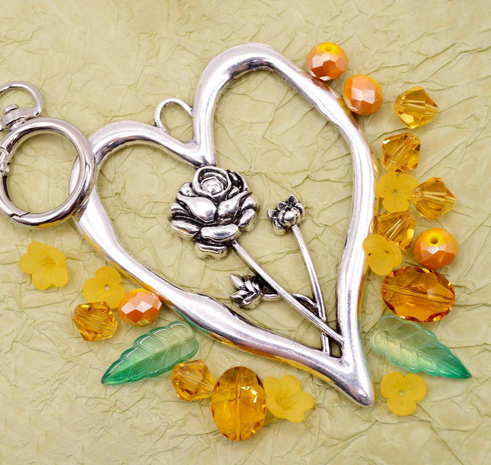Birth Month Flower Keychain Kit in November Crysanthemum