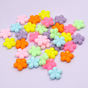Pastel Daisy Acrylic Beads