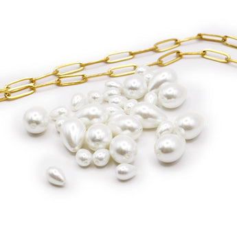 Prestine Teardrop Glass Pearl Set