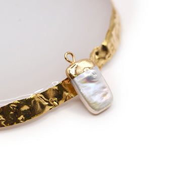 Queen Freshwater Pearl Focal Pendant