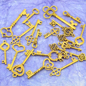 Tibetan Style Metal Key Pendant Set
