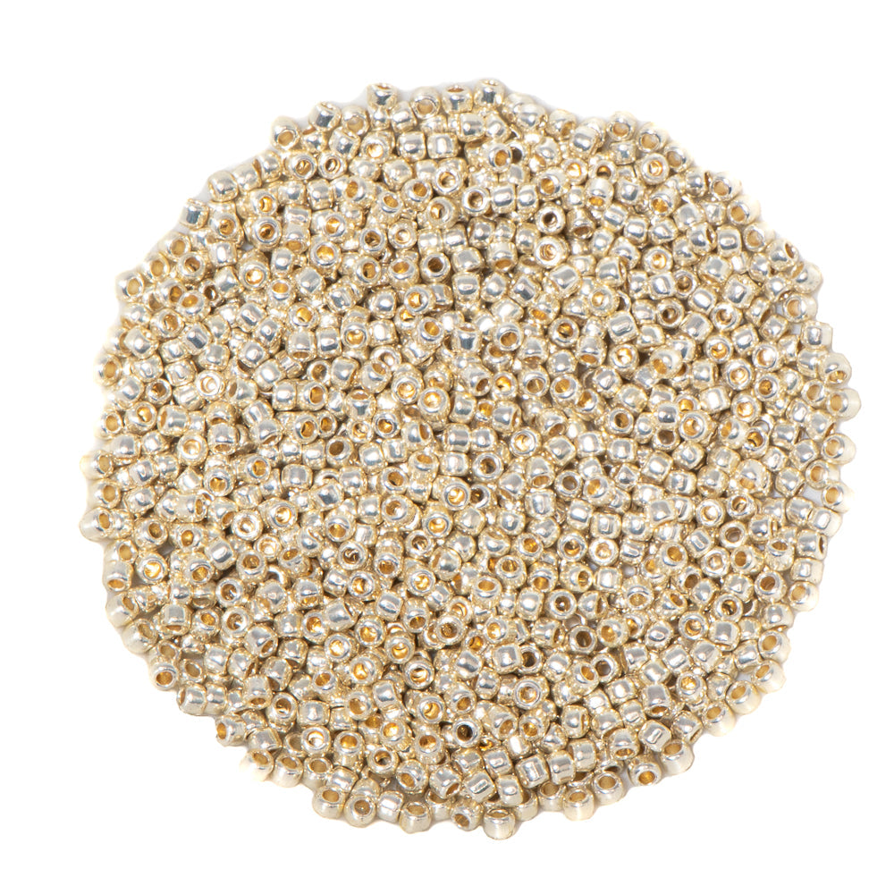 TOHO Glass 11/0 Seed Beads in Galvanized Light Gold