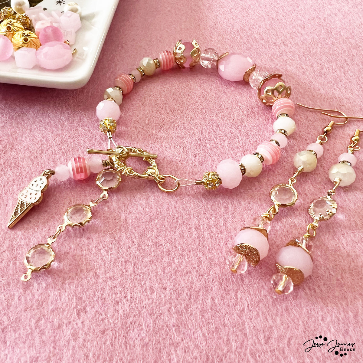 Quick & Easy Ice Cream Bracelet with May Flaum