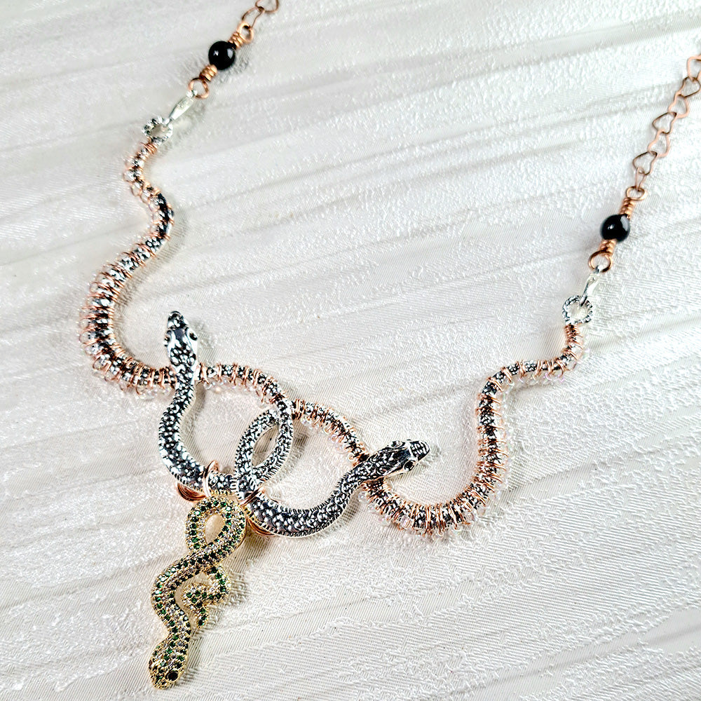 snake necklace featuring wire-wrapped focal piece by Jem Hawkes. Includes video tutorial