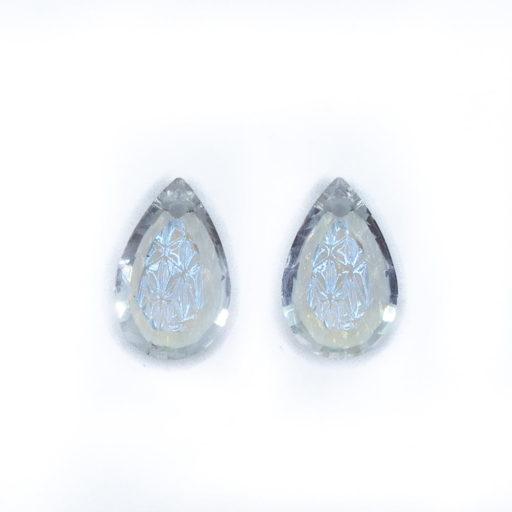 Embossed Glass Teardrop Pendants