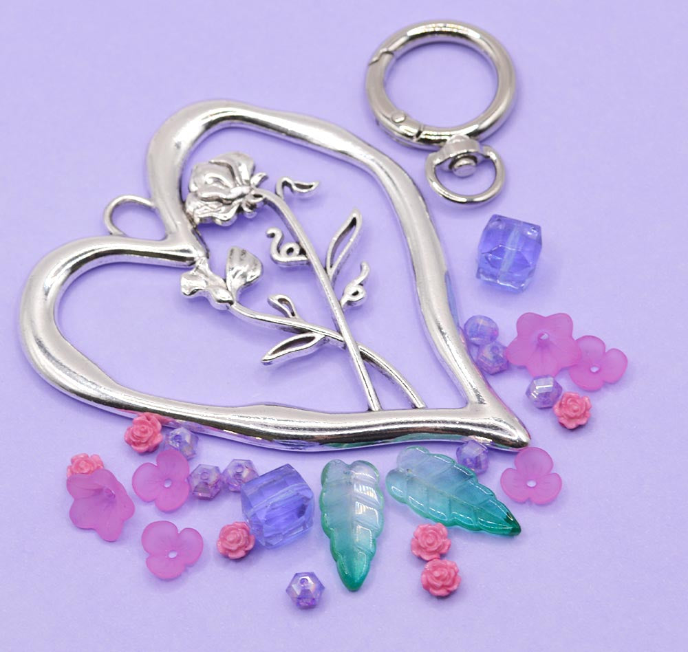 Birth Month Flower Keychain Kit in April Sweet Pea