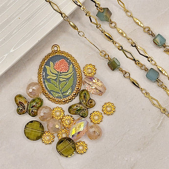 Bead & Chain Bundle in Chrysanthemum