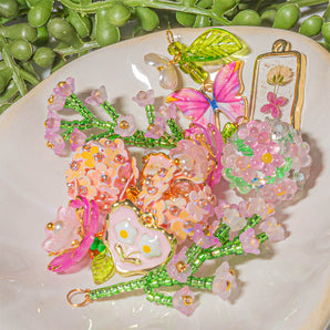 Bead Mix in June Bug Blooms