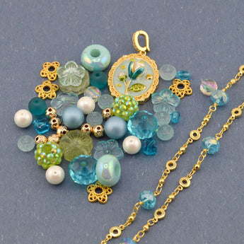 Bead Mix & Chain Duo in Everything Is Lily Pad Garden