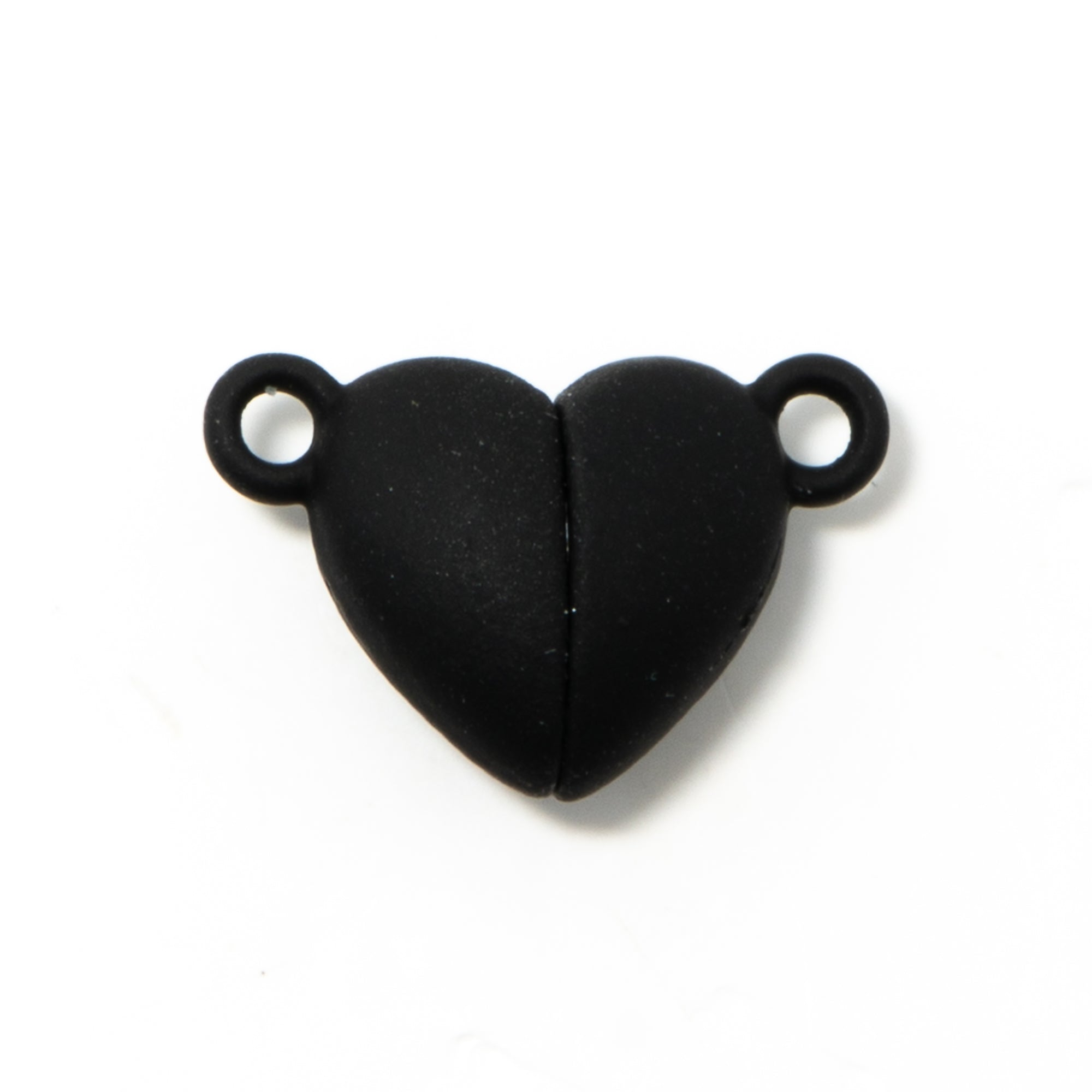 Bold Hearts Magnetic Clasp in Dark Romance