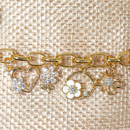 Charm Set in 18K Gold Garden of Dreams