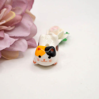 Chili the Jumping Calico Cat Ceramic Bead