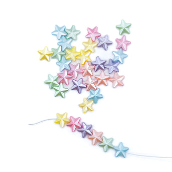  shimmering plastic star beads, perfect for adding a touch of sparkle to keychains, bracelets, and other DIY projects. 