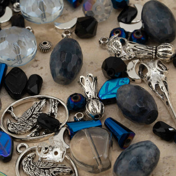 Curiosity Cabinet Bead Mix in Birds on a Wire