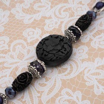 Curiosity Cabinet Bead Strand Duo in Carved Into The Night