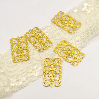 Gold Filigree 12 pc Connector Setin Sweet Escape