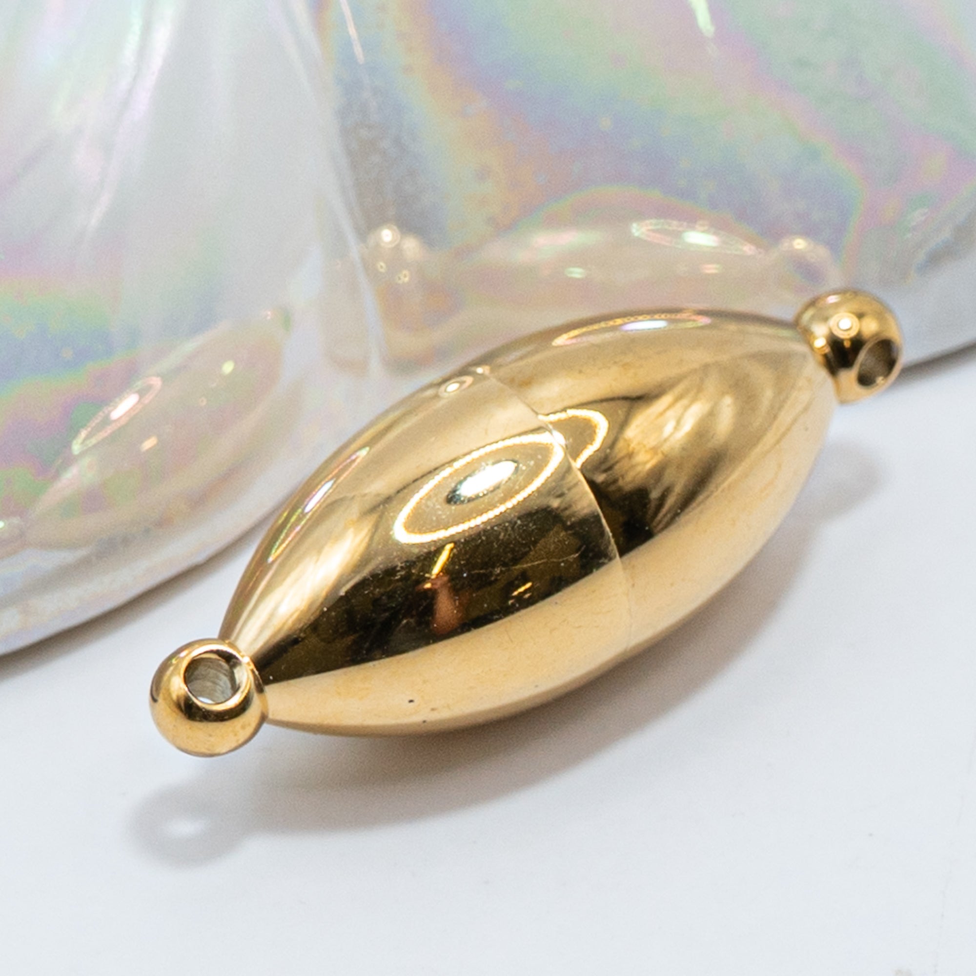 Golden Oval Magnetic Clasp