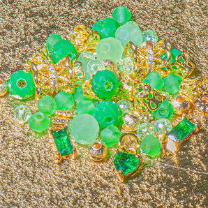 Itty Bitty Bead Mix in Mini Pot O' Gold