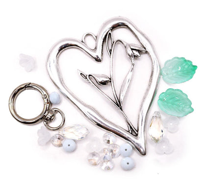 Birth Month Flower Keychain Kit in January White Snowdrops