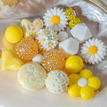 Mini Mixed Media Bead Mix in Daylight Daisies