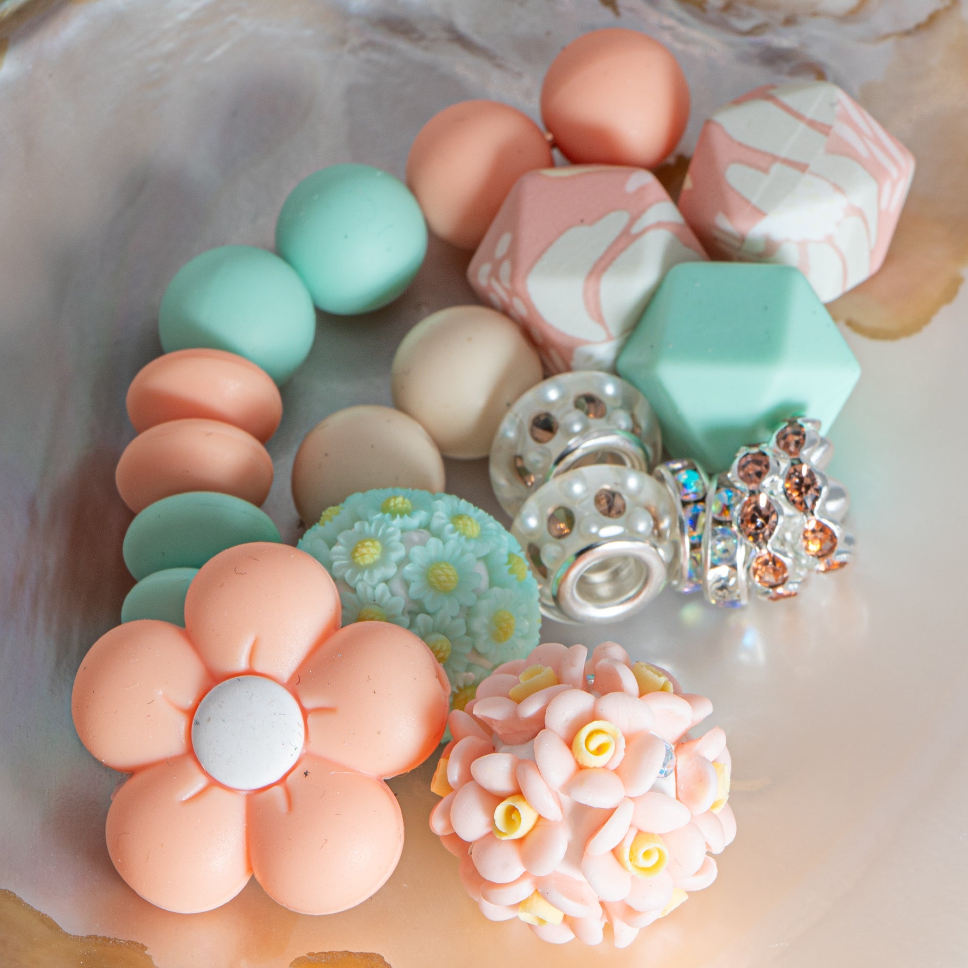 Mini Mixed Media Bead Mix in Orange Cream & Minty Dreams