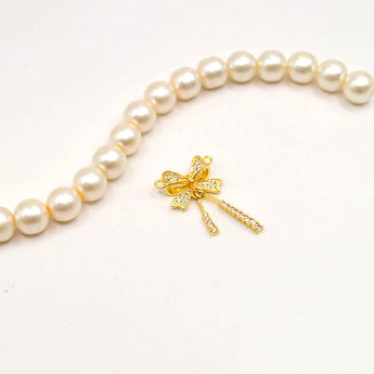 Bow Connector in Château Chic