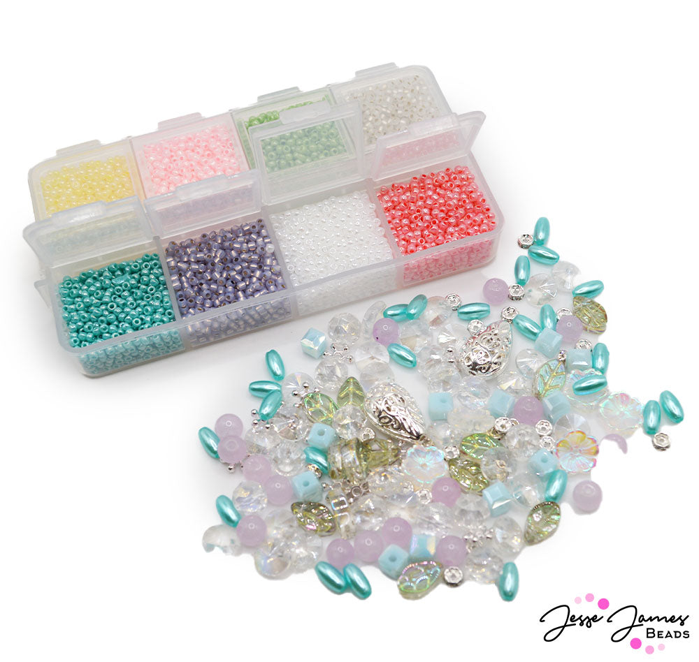 Bead Set in Pastel Clouds