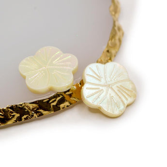 Delicate Daisy Pearl Flower Beads