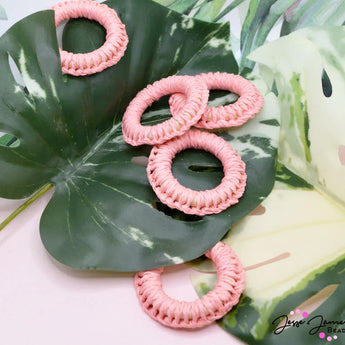 Rattan Focal Pair in 360 Pink