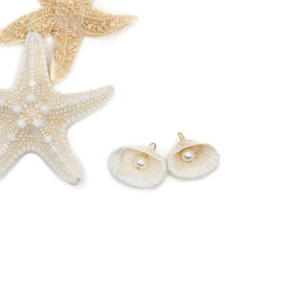 Shucking Oysters Pendant Pair