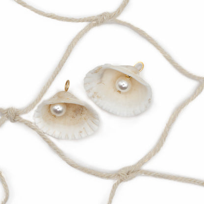 Shucking Oysters Pendant Pair