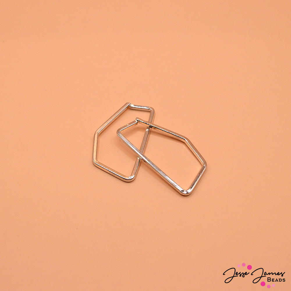 Stylized Geometric Link in Silver