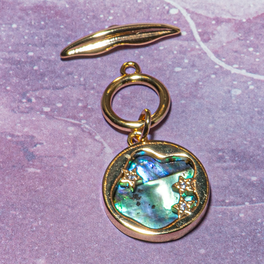 Toggle Clasp in Starlight