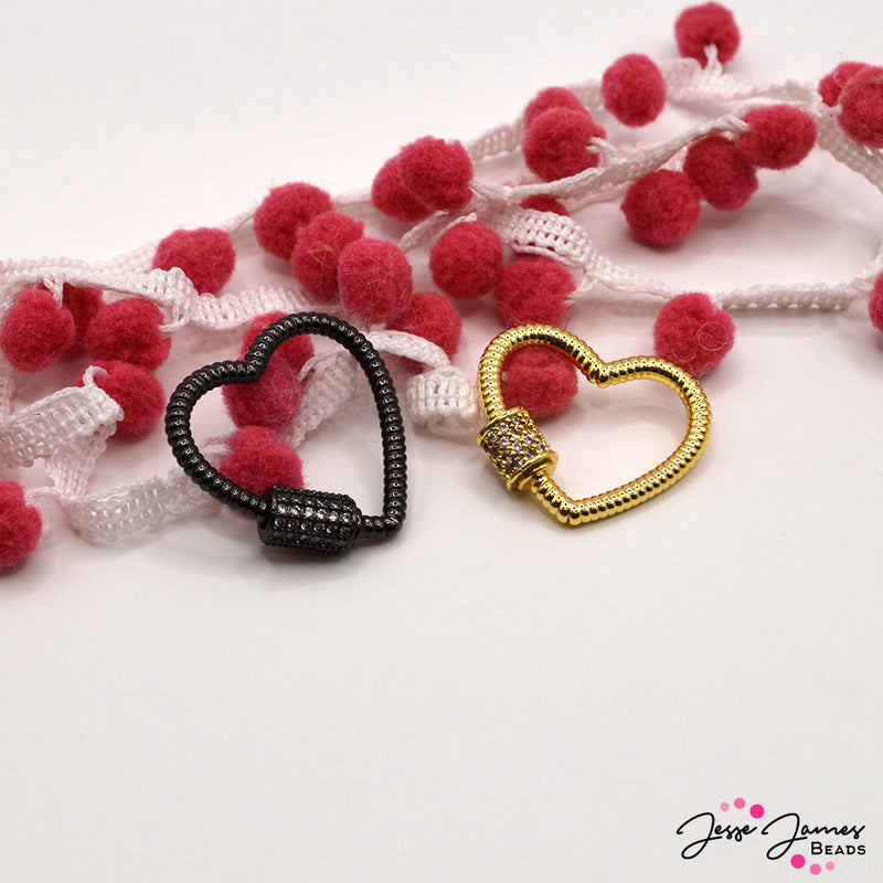 Twist & Lock Clasp Pair in Sparkle Hearts