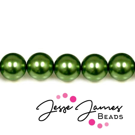 Green Czech Pearl Hunter Beads 8mm 50 pieces