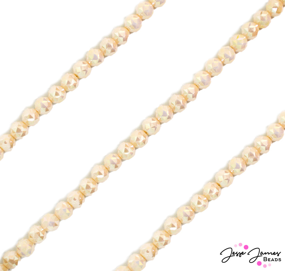 JJB Glass Bead Strand in Créme Brulee