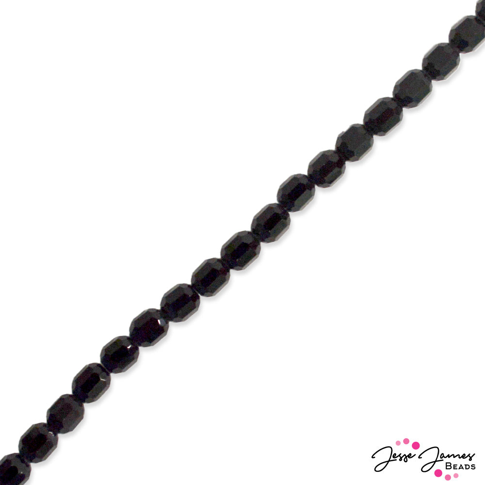 Add flash to the night with ultra facets bitty barrel beads. Glass crystal beads, only the best from Jesse James Beads. 80 beads per strand. Each little piece of midnight measures 5mm x 7mm.