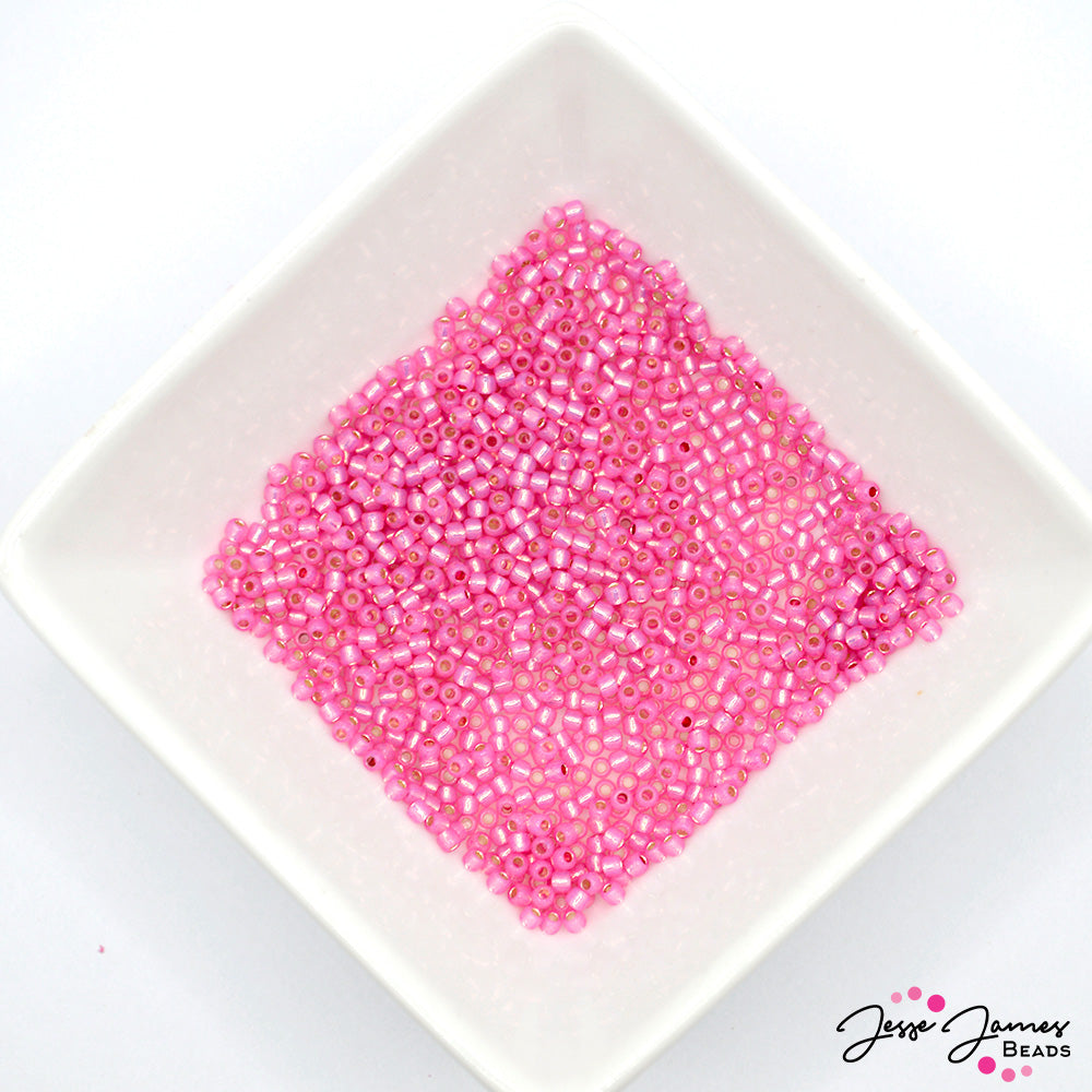 TOHO 11/0 Seed Beads in Kiss From A Rose