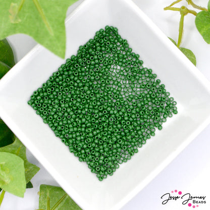 TOHO 11/0 Seed Beads in Emerald Island